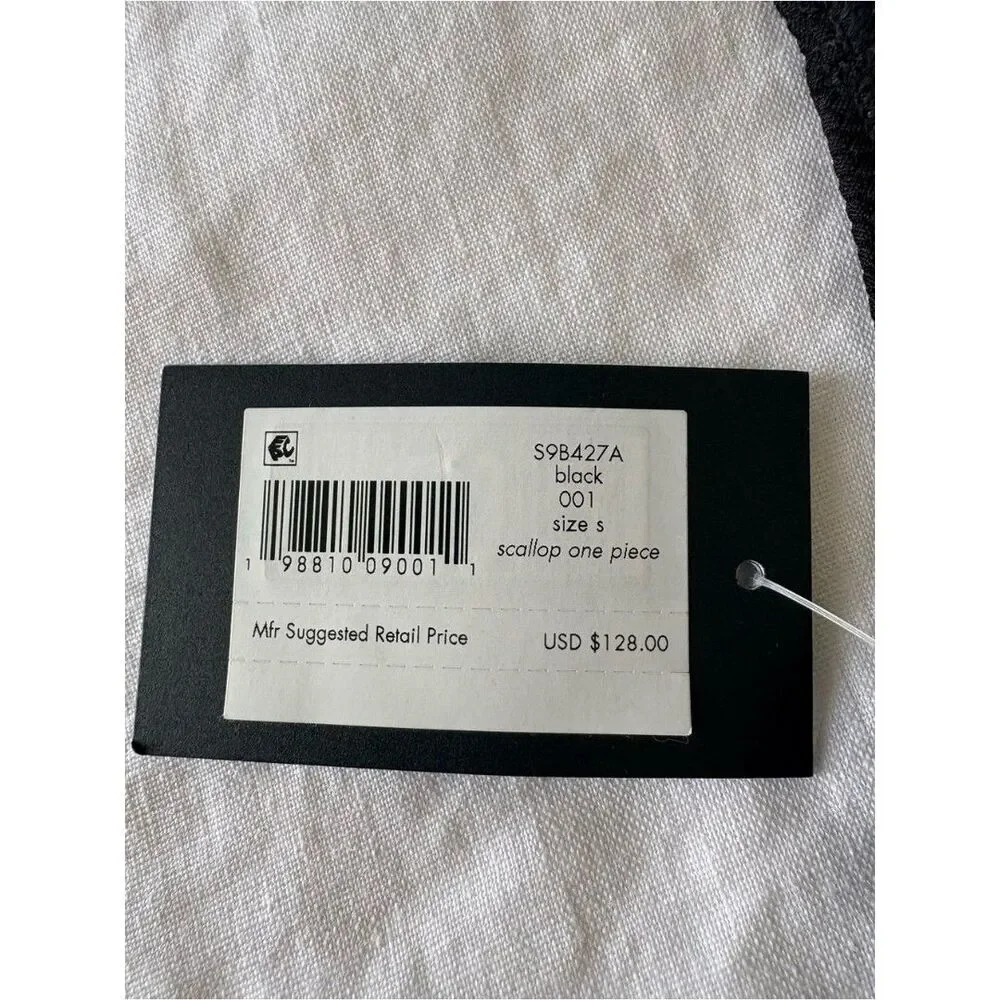 kate spade classic flattering